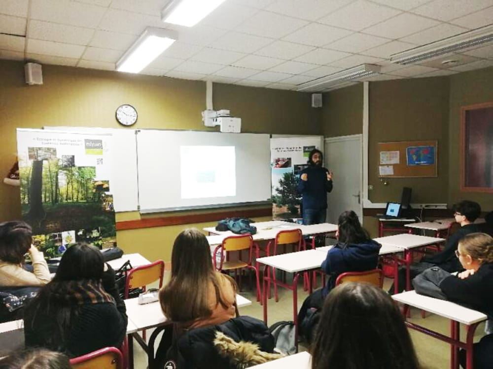 Intervention scolaire de Ombelliscience en partenariat avec EDYSAN